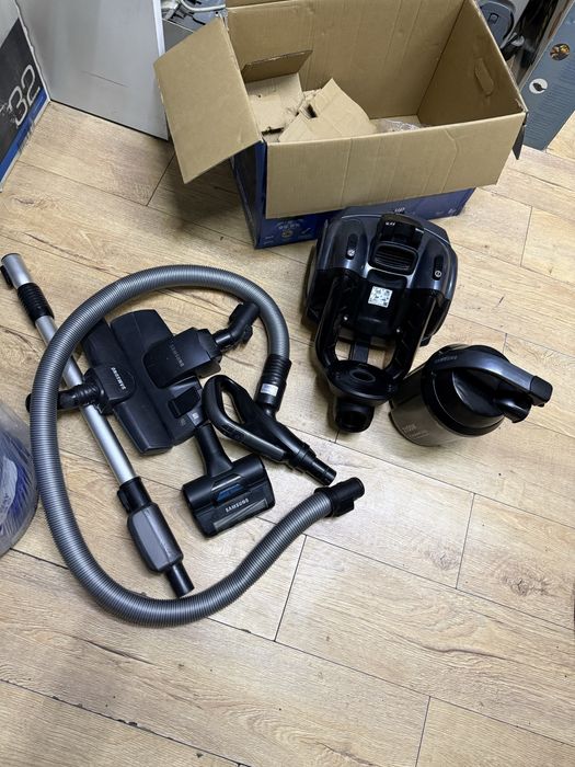 Пылесос Samsung SC21K5170HG