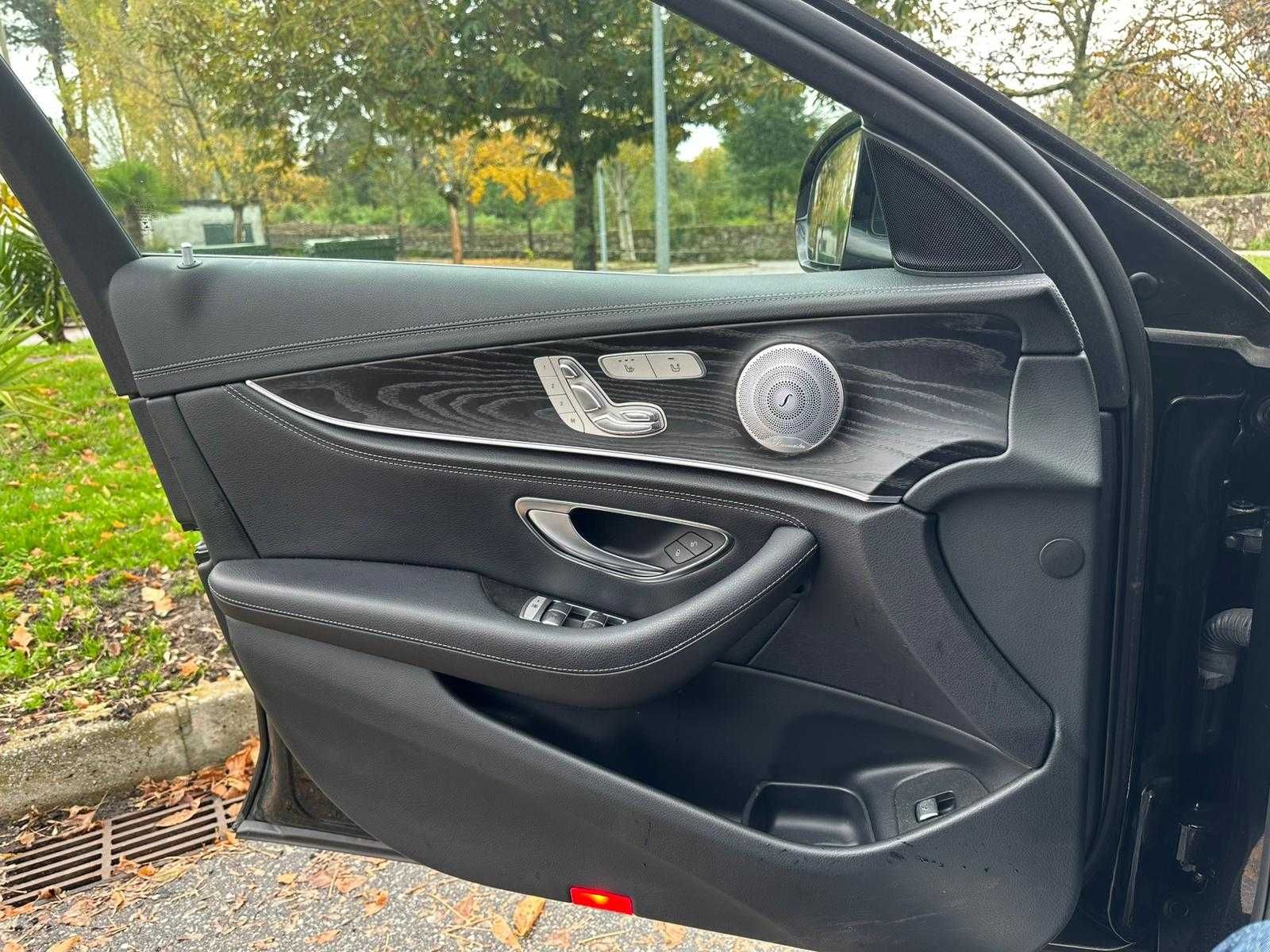 Carrinha Mercedes E220 d AMG