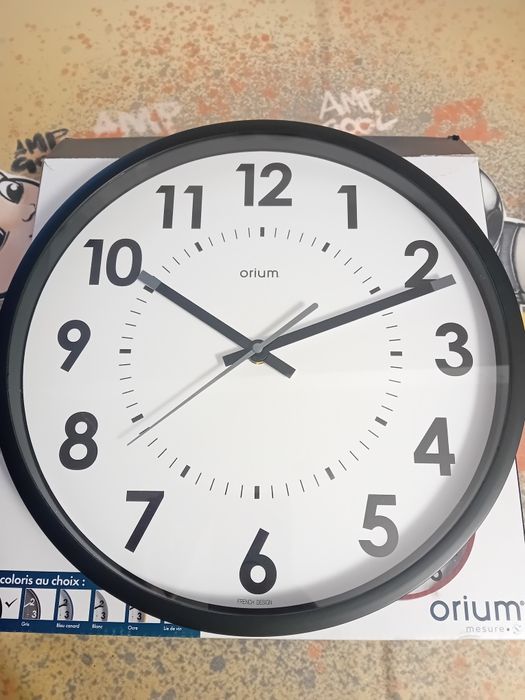 Zegar ścienny Orium