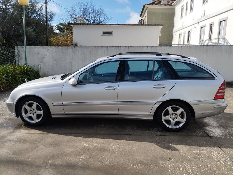 Carrinha muito estimada