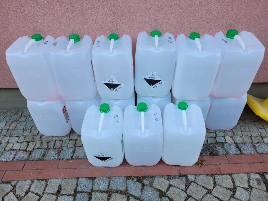 Banki, kanistry, pojemniki 25 litrow