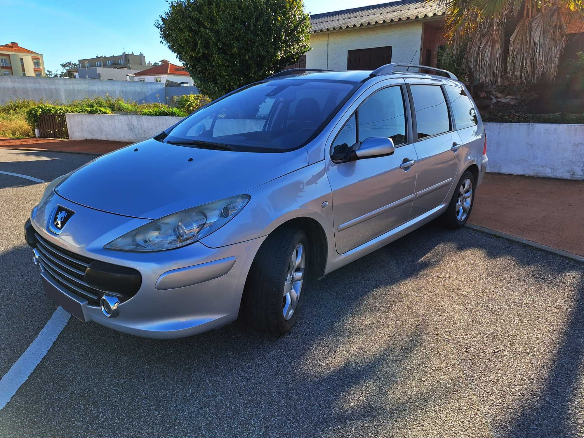 ** EXCELENTE OPORTUNIDADE ** Peugeot 307 1.6 HDI Break