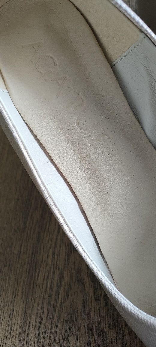 Piękne  buty damskie , czółenka r. 38  Agata But