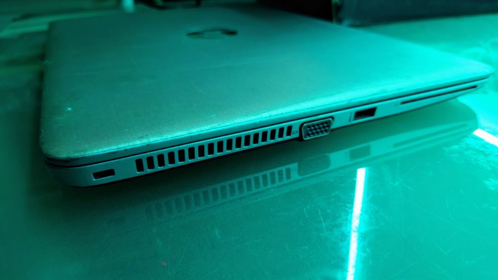 Laptop HP G3 i5 6300u 8gb 128ssd podświetlana klawiatura