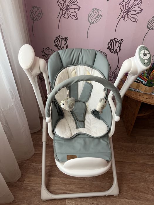 Дитячий стільчик Carello Triumph 3в1