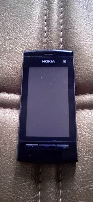 Сенсорный телефон Nokia 5250