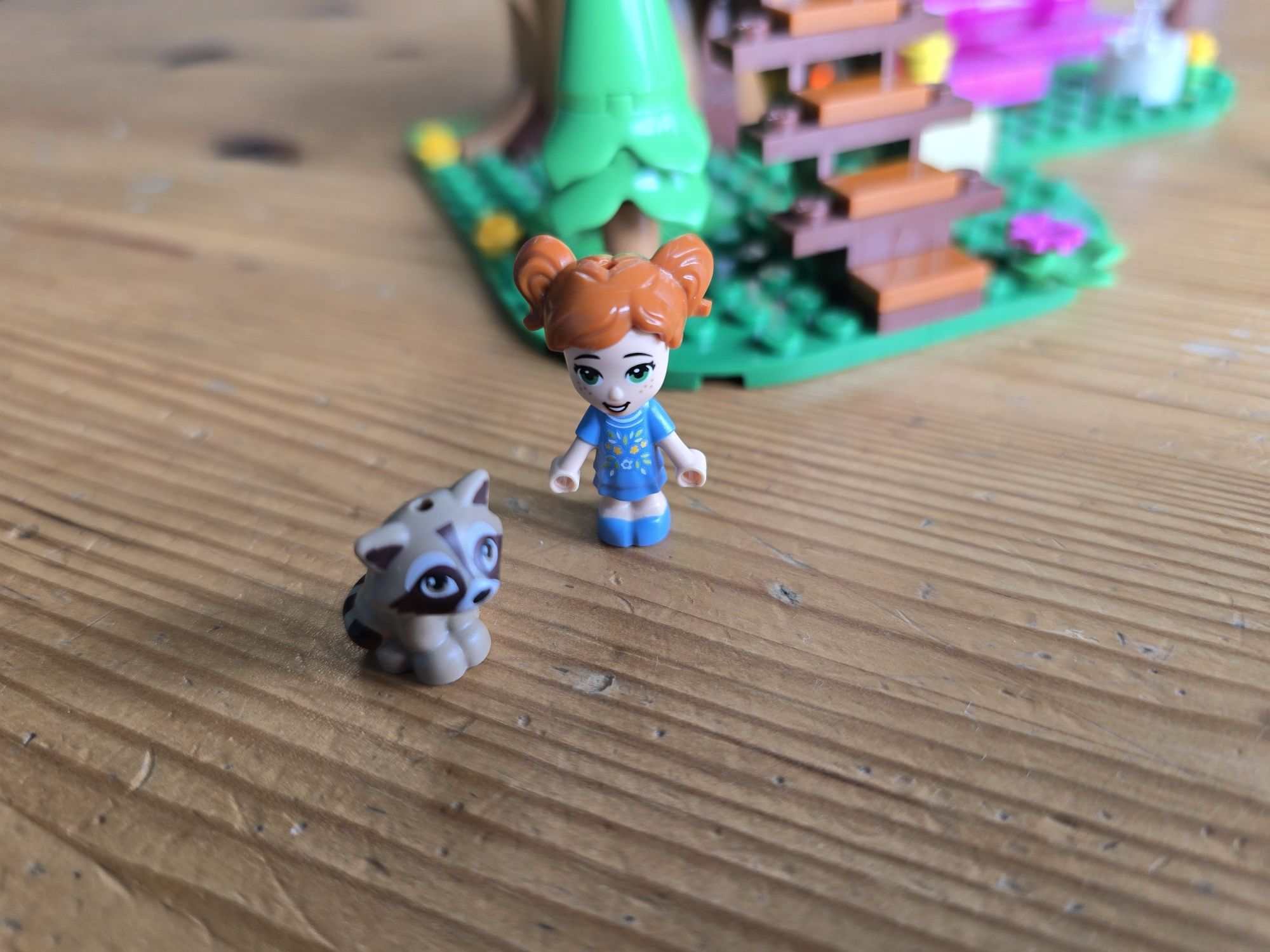 Lego Friends domek w lesie 41679