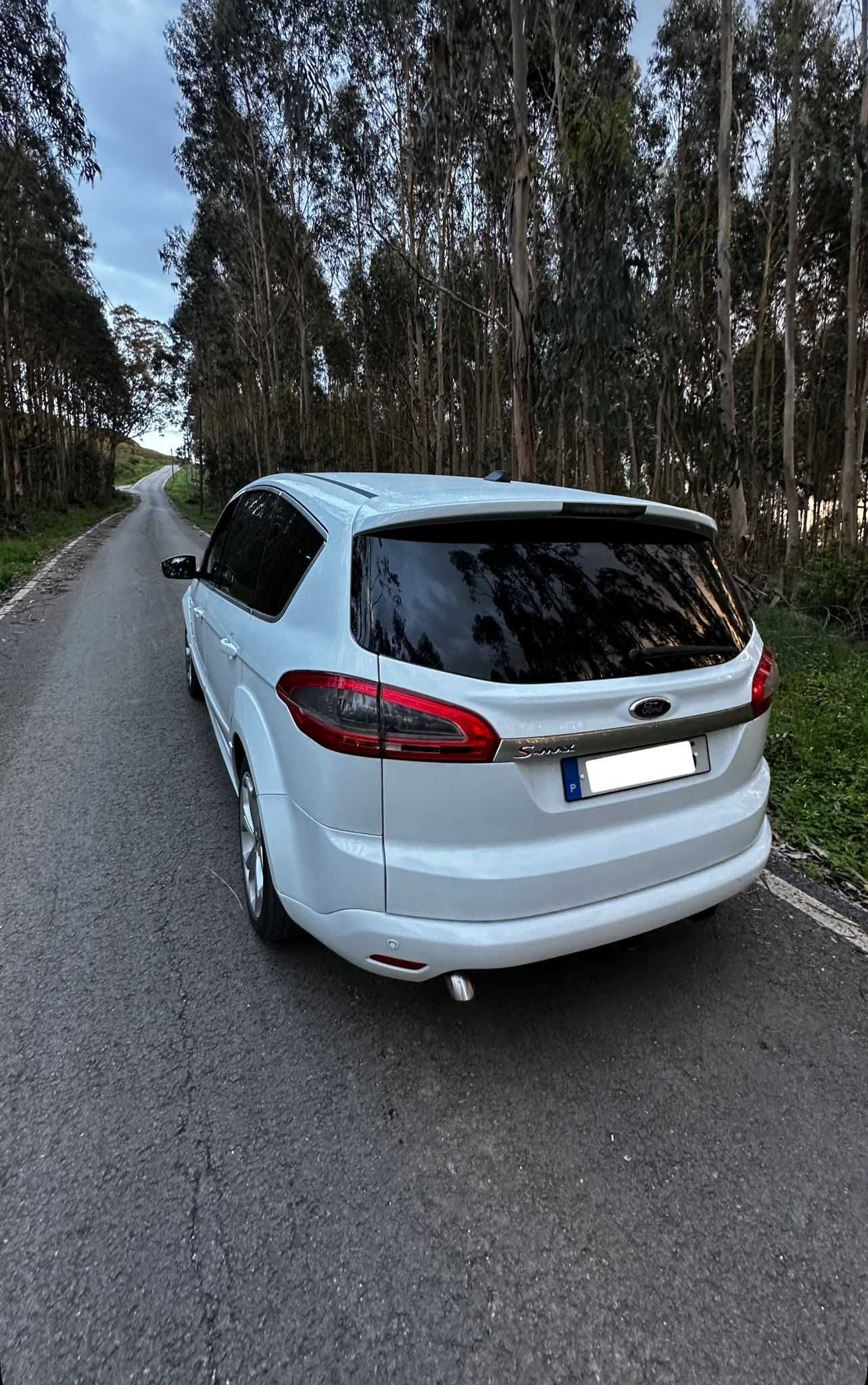 Ford C-Max 2.0 TDCi 163cv Automático | 7 Lugares | 2015