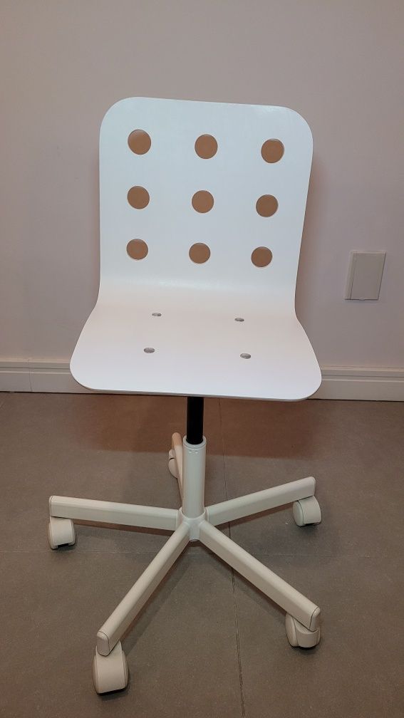 Krzesło IKEA Jules.