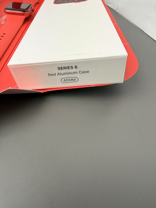 Apple Watch series 6 Red