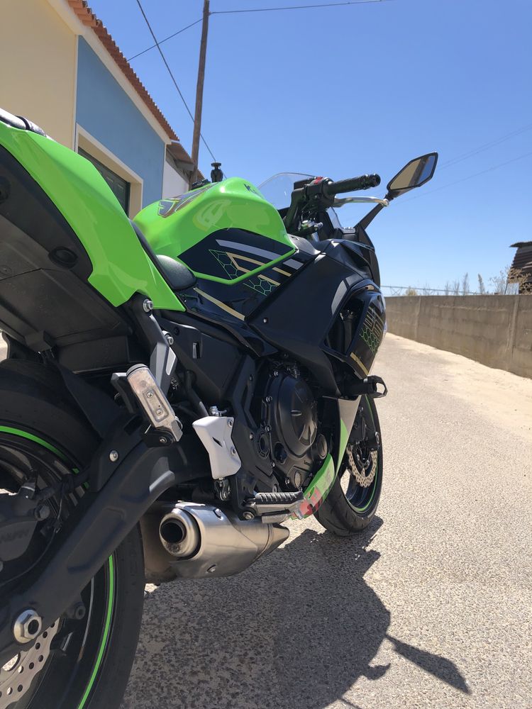 Kawasaki 2020 Ninja 650 KRT ABS c/oferta malas