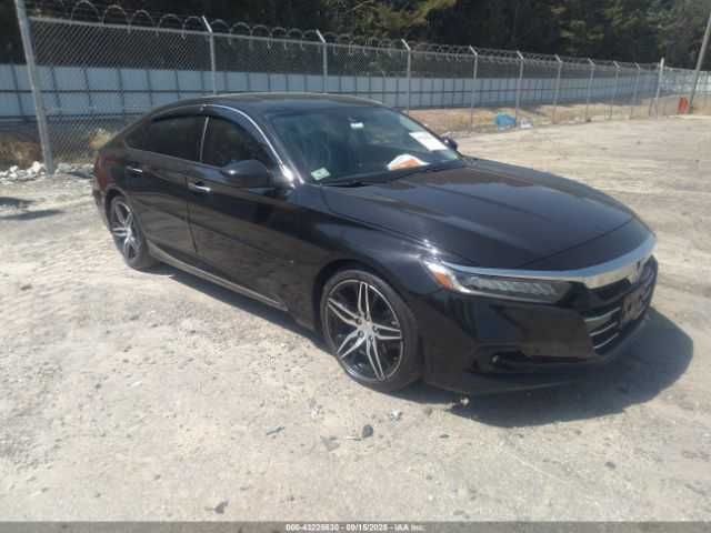 Honda Accord Touring 2021 .