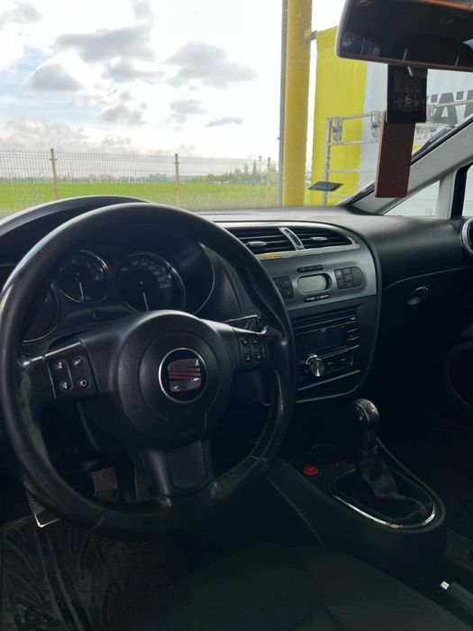 Seat Leon 2008r. 1.9 TDI 105 KM