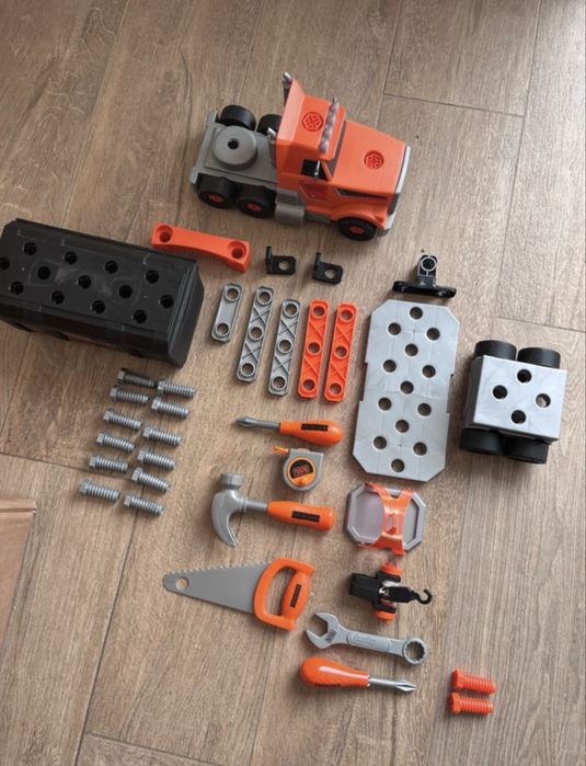Camião black and decker