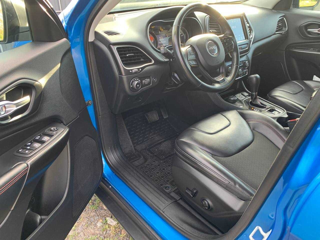 Jeep Cherokee trailhawk 2019