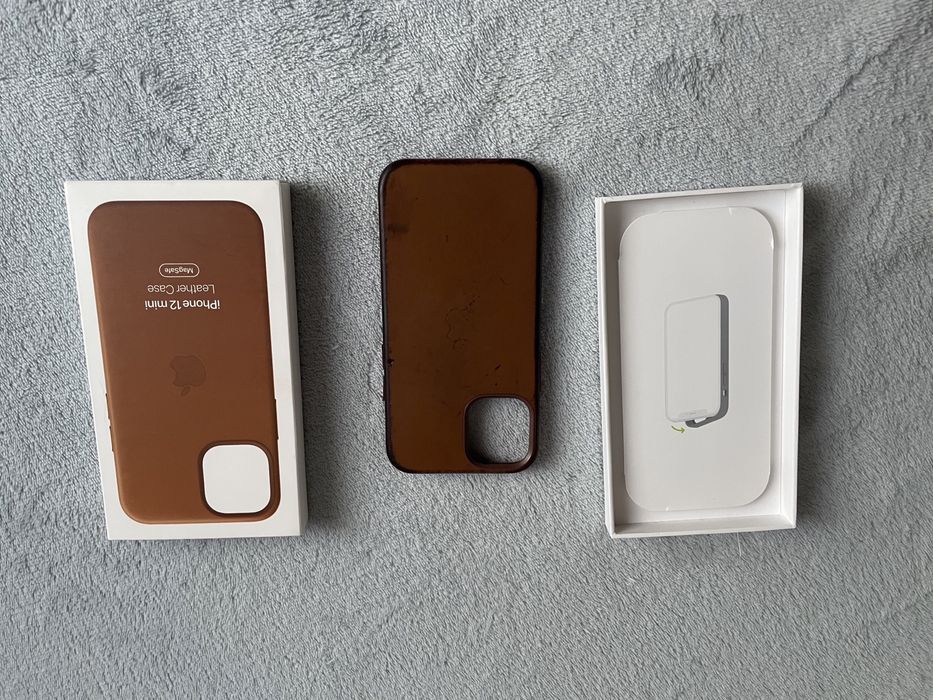 Etui do iPhone 12 mini original