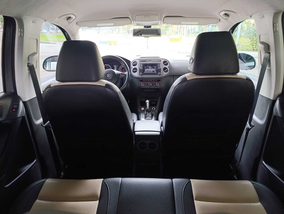 Volkswagen Tiguan 2016 року 2.0 л./бензин