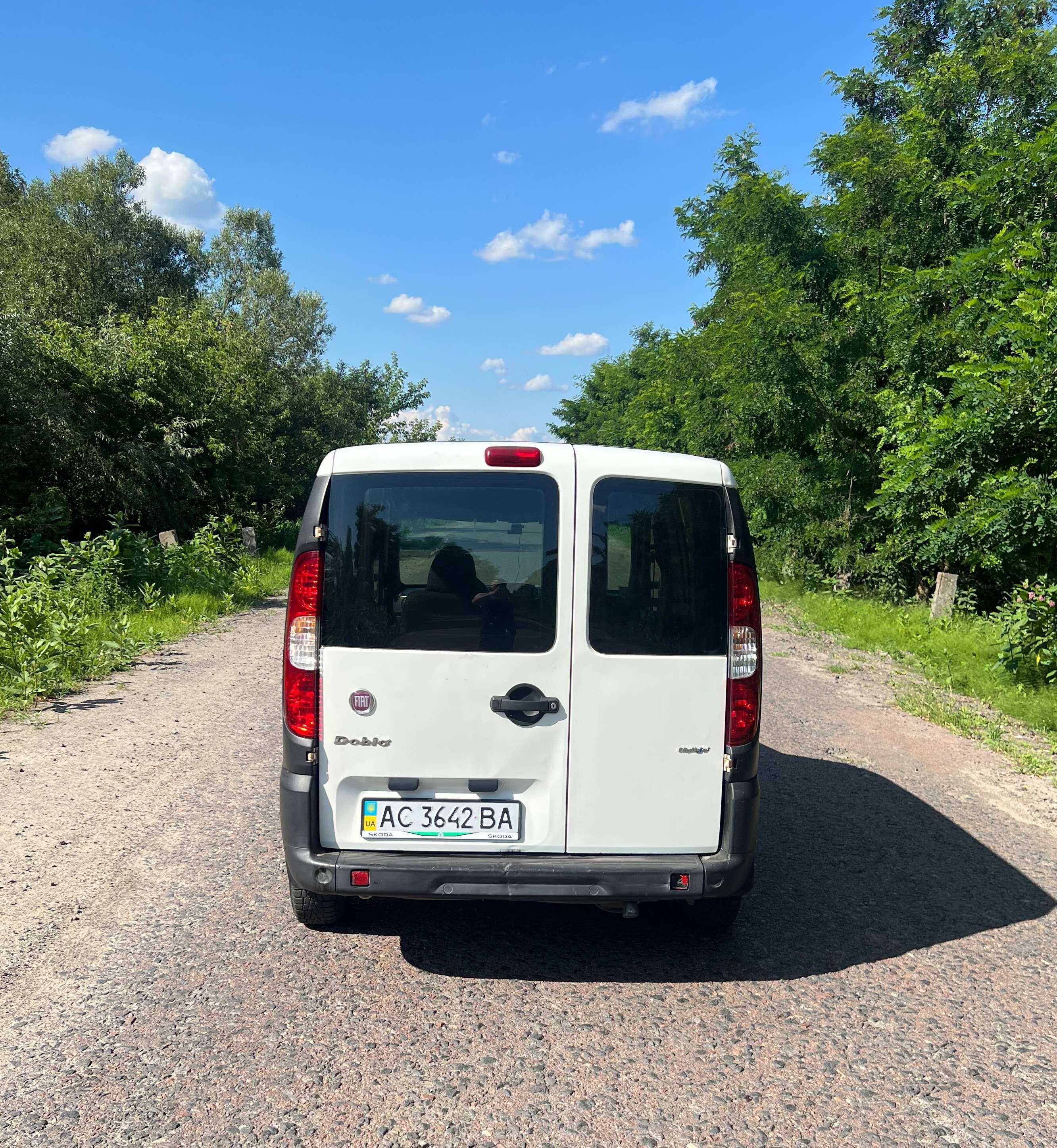 FIAT DOBLO 1.9 Multijet  | Maxi Base | 2010 рік | 7 місць |