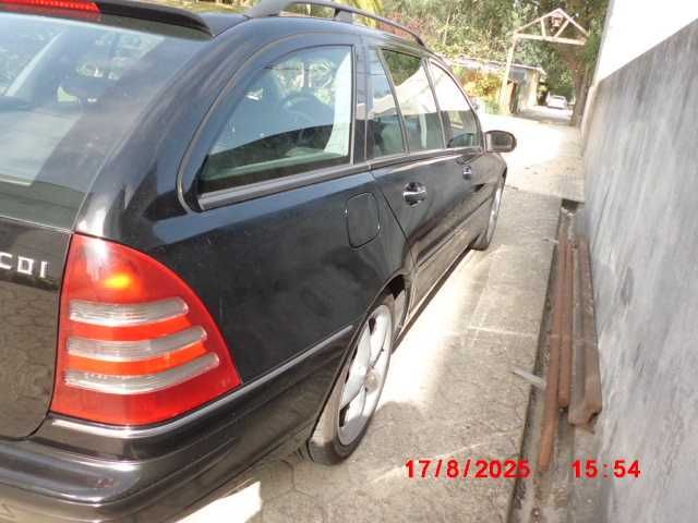 carrinha mercedes w 203 classe C 2.20 CDI  em bom estado