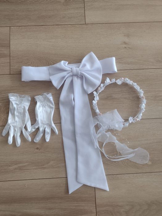 Sprzedam Albę komunijną, Alba, sukienka komunijna, zestaw komunijny