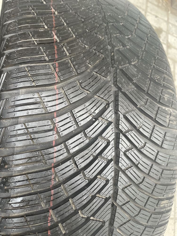 Шины зимние разноширокие 285/40/20 255/45/20 Pirelli Pzero Winter 2