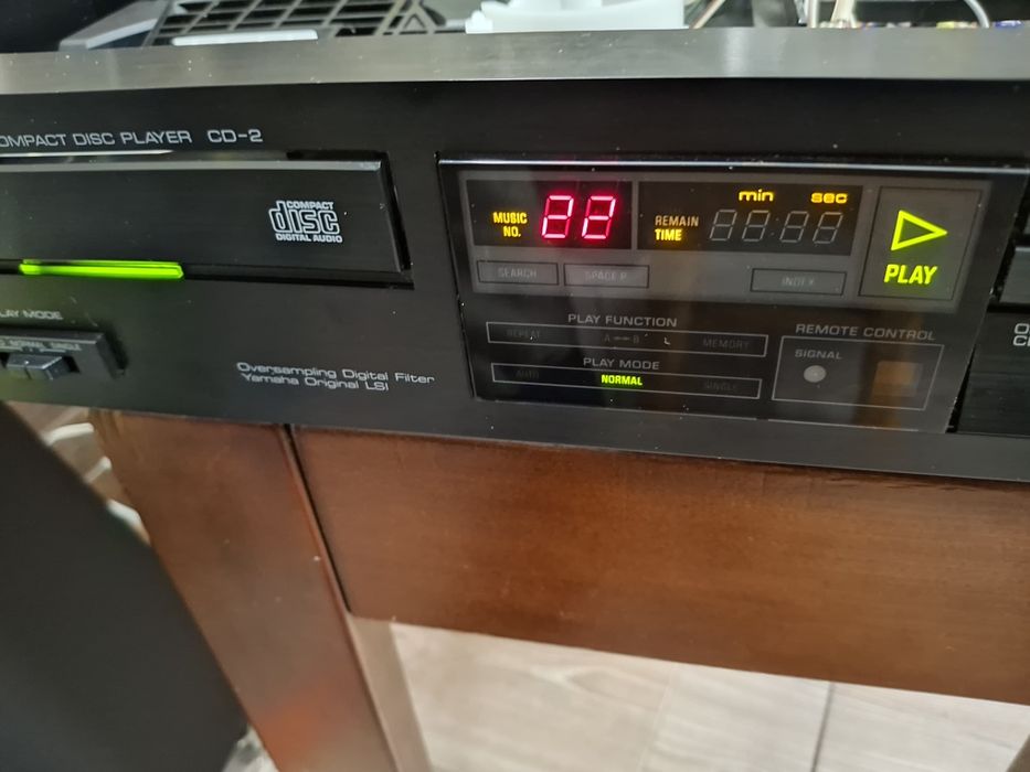 Yamaha CD-2 програвач дисків
