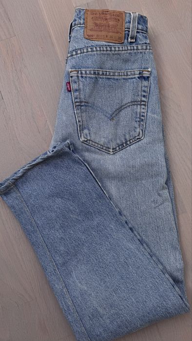 Продам джинси Levis