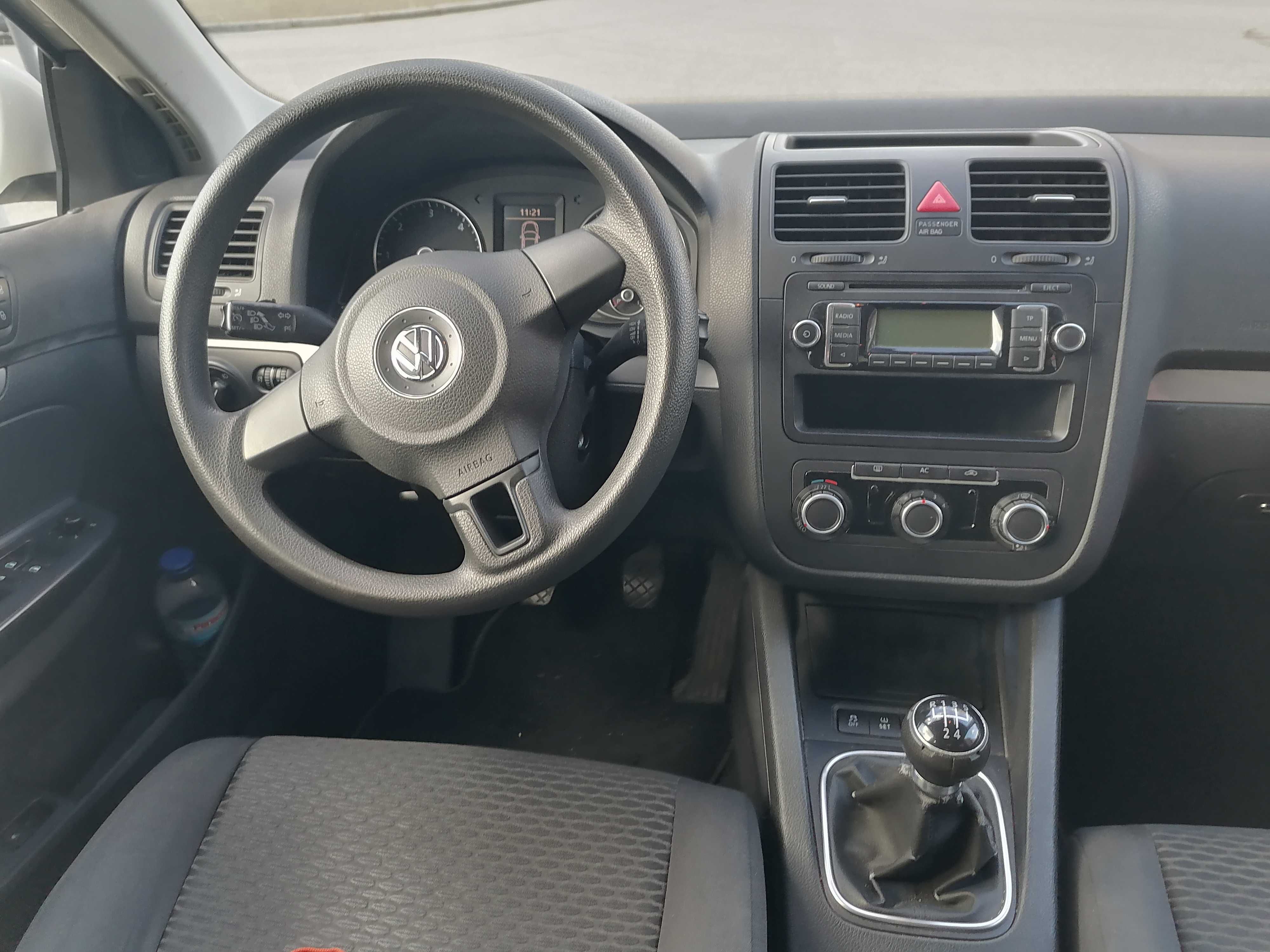 volkswagen vw  TDI 105 cv nacional livro revisões  e 280 000 kms