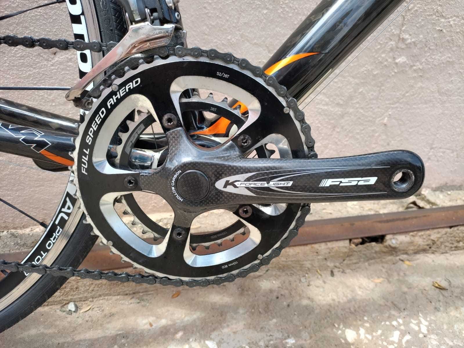 Bicicleta KTM STRADA