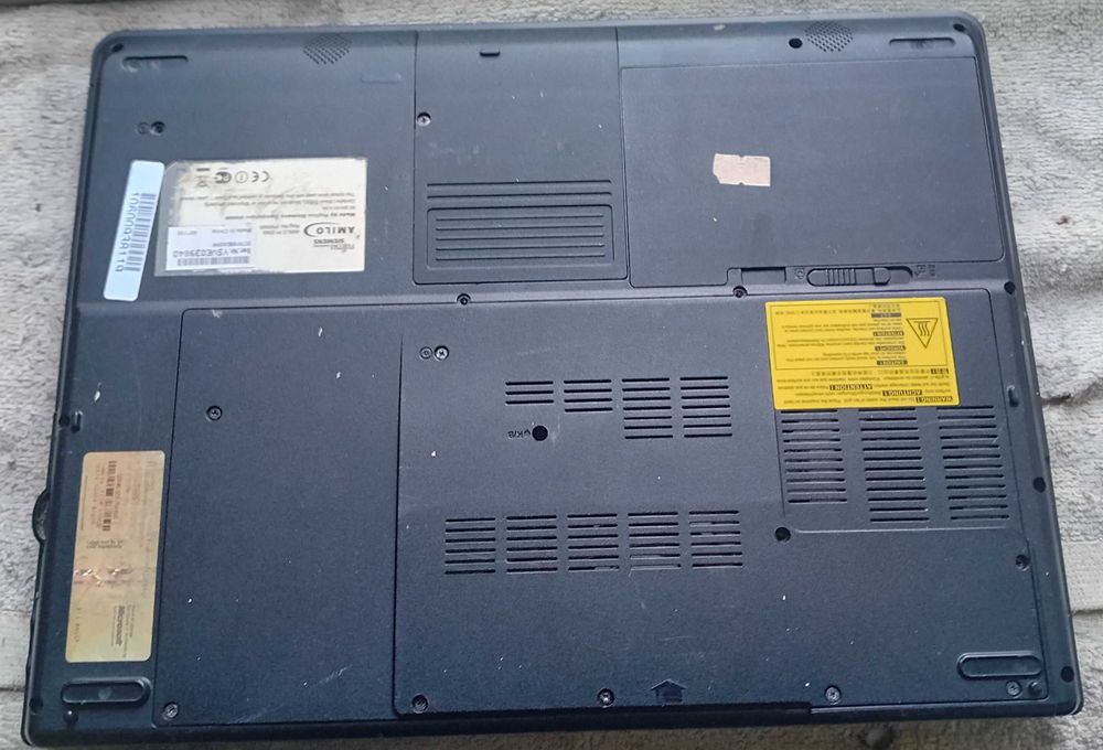 laptop  Fujitsu/Siemens Pi 2540