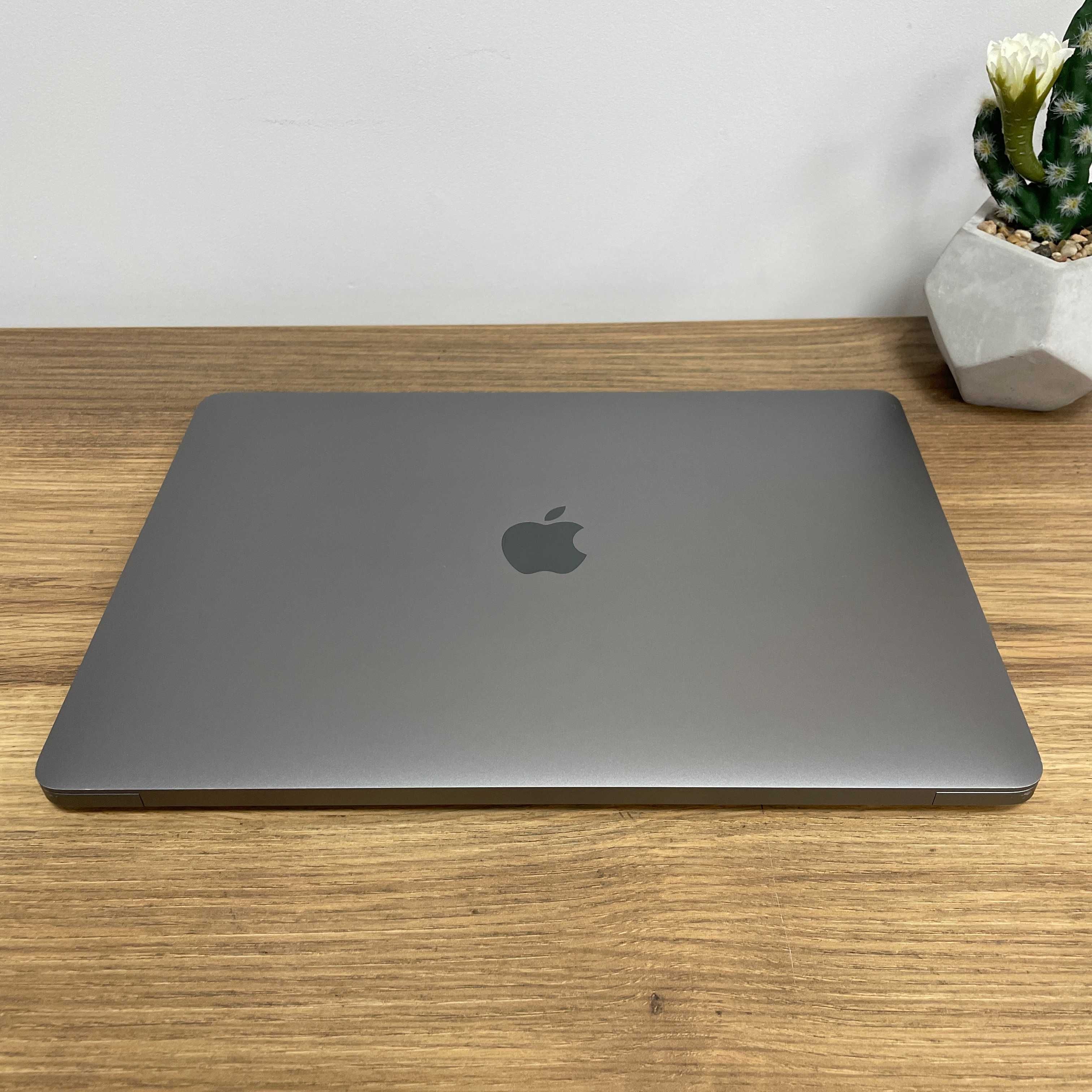 Apple MacBook Air 13'' A2337 Space Gray 8 GB 256 GB Klasa A-