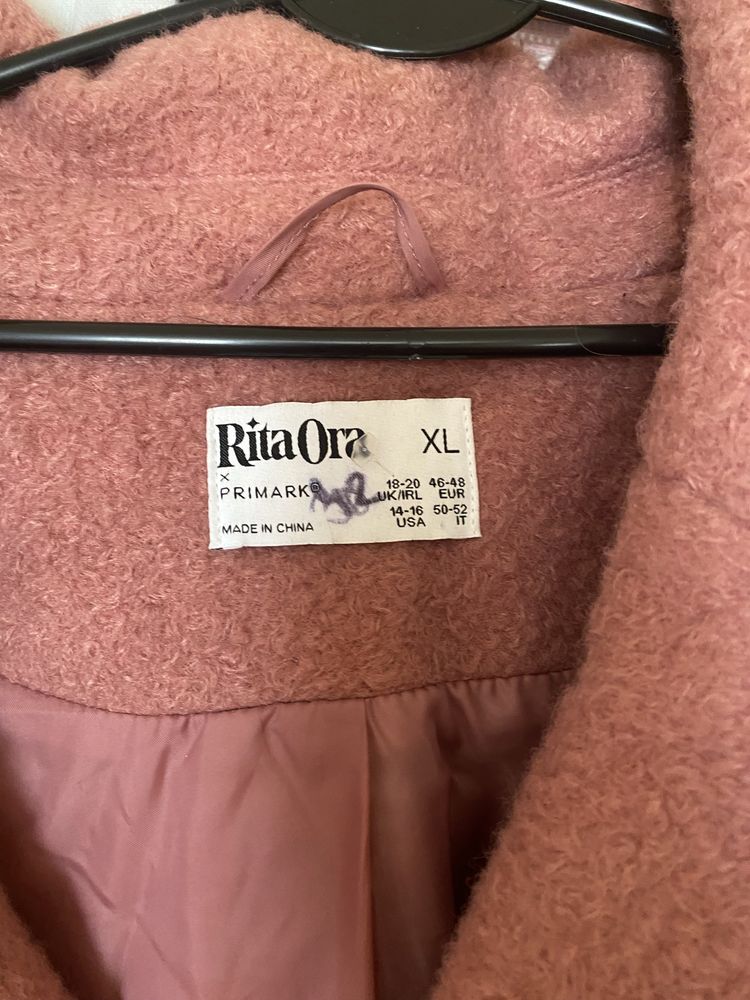 Płaszczyk Rita Ora