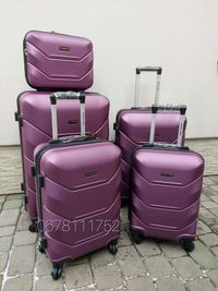 14 кольорів WINGS 147 Польща валізи чемоданы сумки на колесах  поклажа