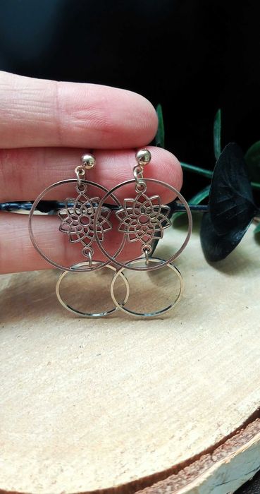 Kolczyki srebrne wiszące koła z rozetą geometryczne prezent dla niej
