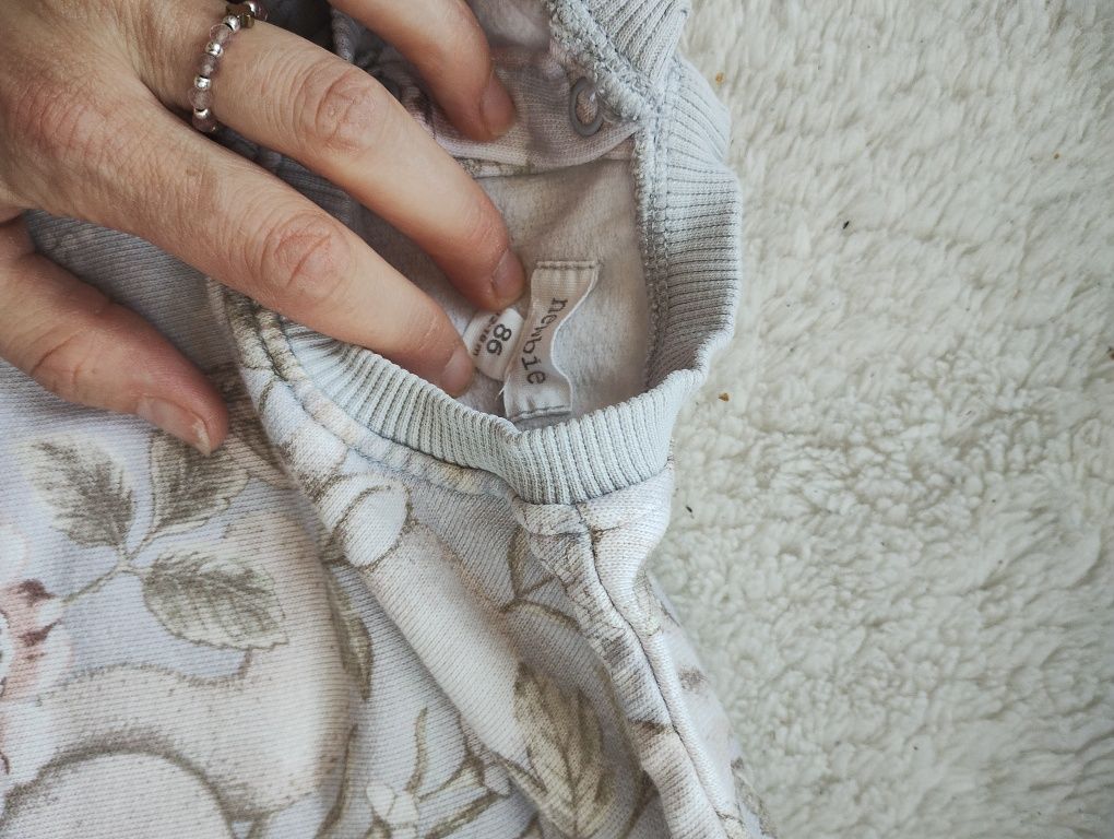 Bluza Newbie w kroliczki