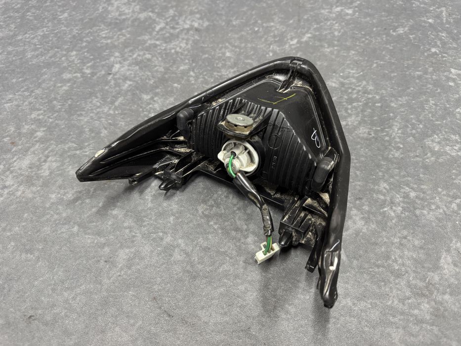 Lampa Honda CBR 125 tył tylna światło reflektor oświetlenie