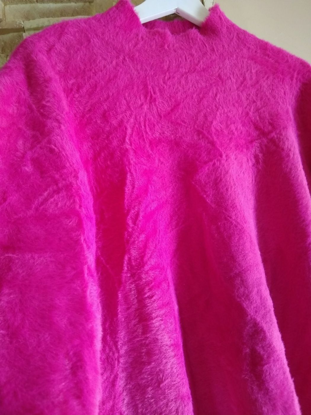 Różowy sweter fluffy Cocomore sweter z półgolfem 36 38 oversize