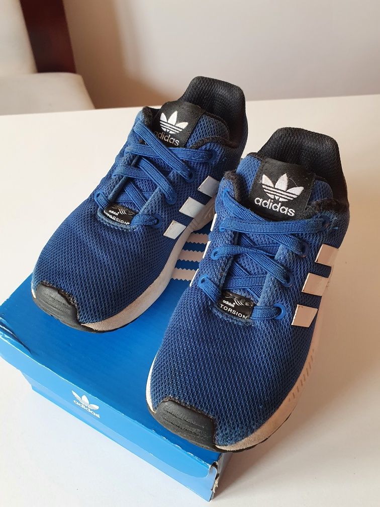 Buty sportowe Adidas rozmiar 27