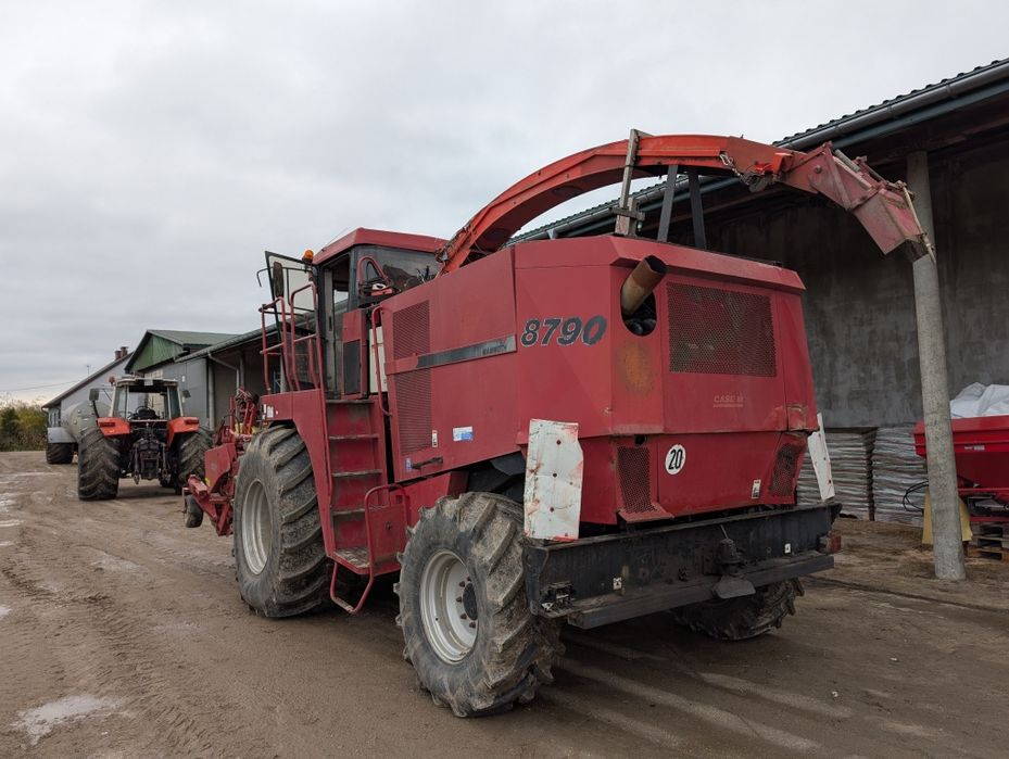 Sieczkarnia case mammoth 8790