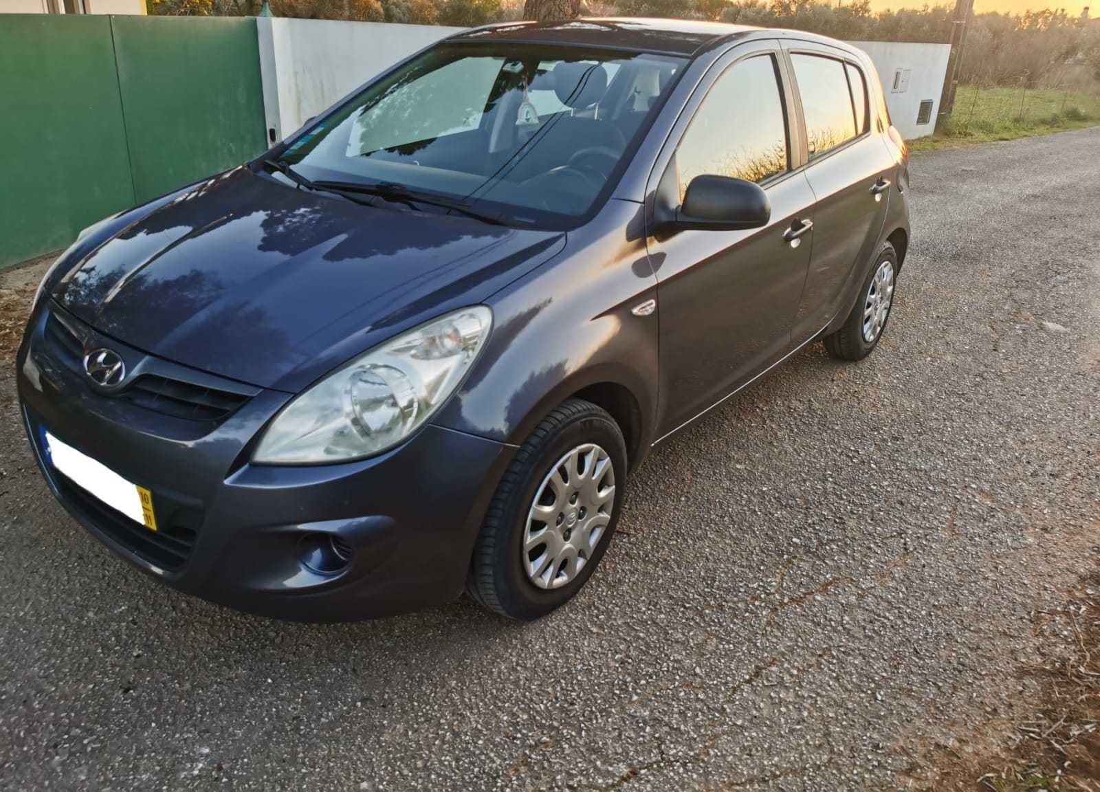 Hyundai i20 - Económico