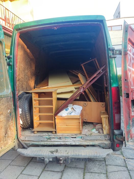 WYWÓZ Mebli/Utylizację /Gruzu/AGD/RTV/ Sprzątanie Piwnic TANIO