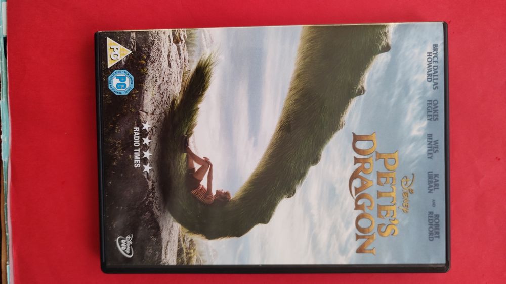 Pete s Dragon/Mój przyjaciel smok /stan ideal j.angielski/ hiszpanski