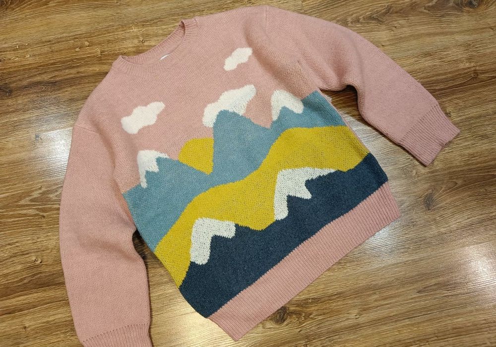 RESERVED sweter różowy ciepły rozm. 152