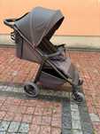 Прогулянкова коляска Carrello Bravo