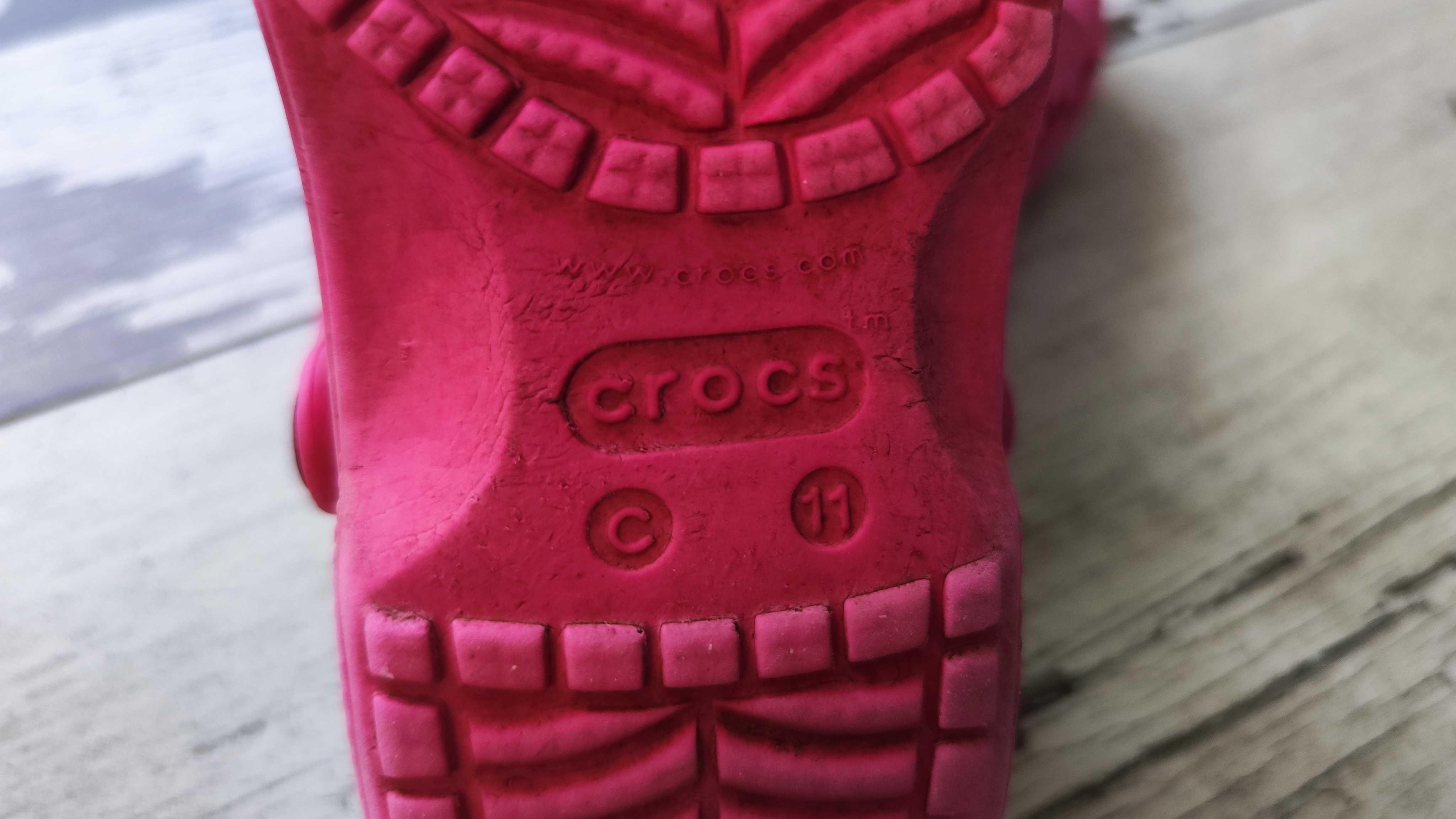 Różowe klapki Crocs dla dziewczynki C11