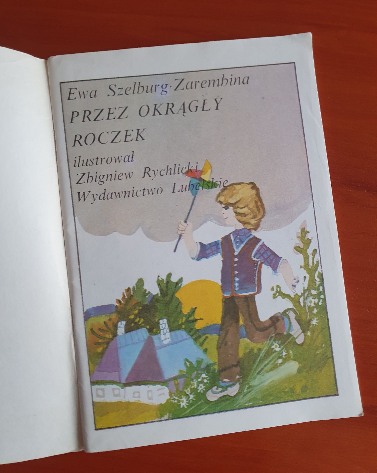 Przez okrągły roczek Ewa Szelburg Zarembina 1989 retro PRL vintage