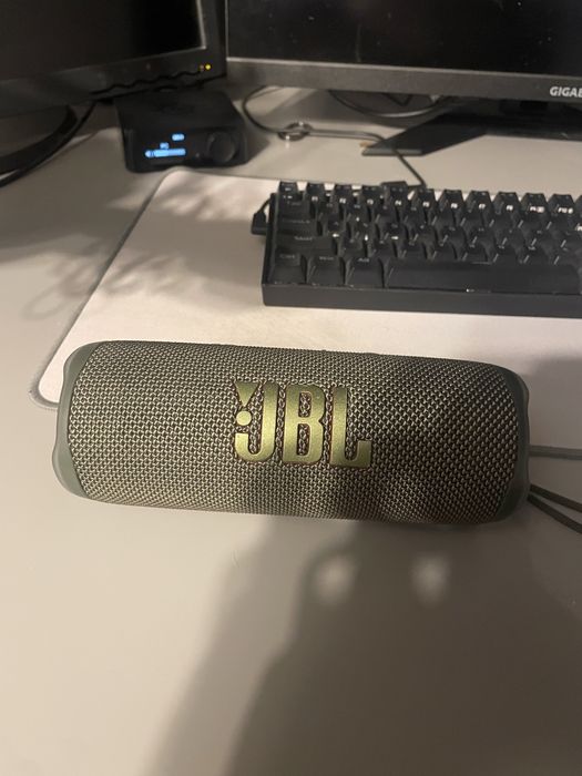 Glosnik jbl flip 6