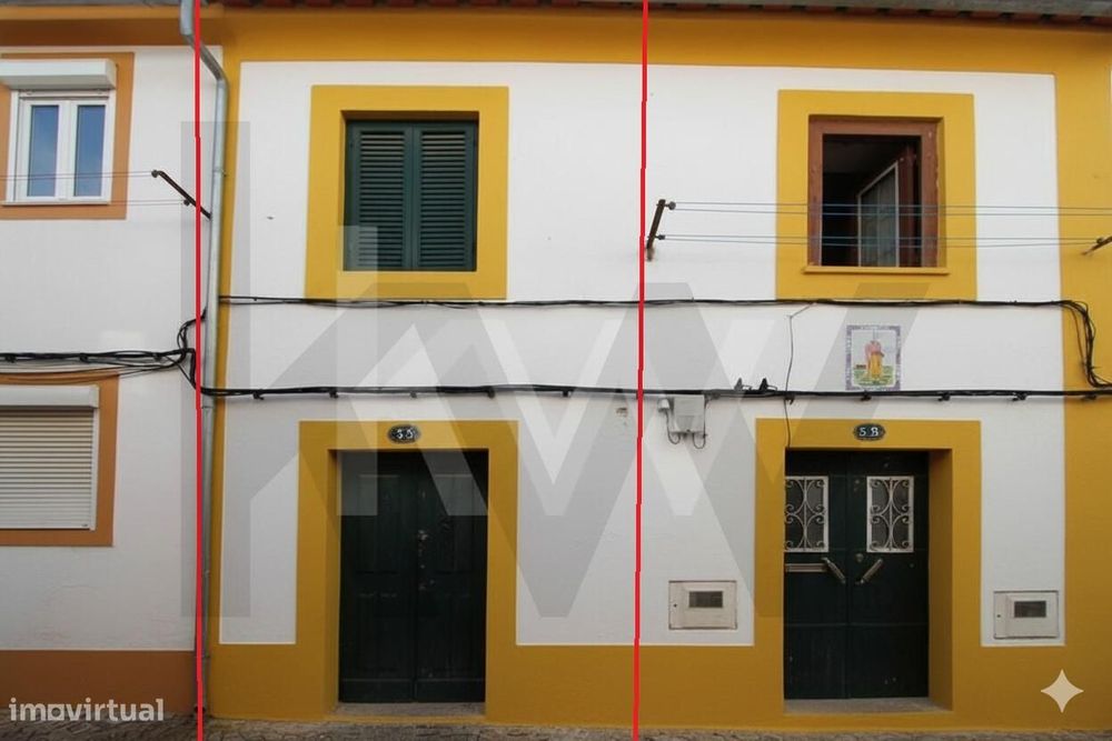 Moradia em banda, T2 com 2 pisos para remodelar na zona histórica de N