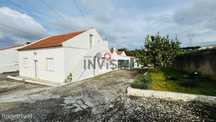 Moradia com terreno 4.800m2