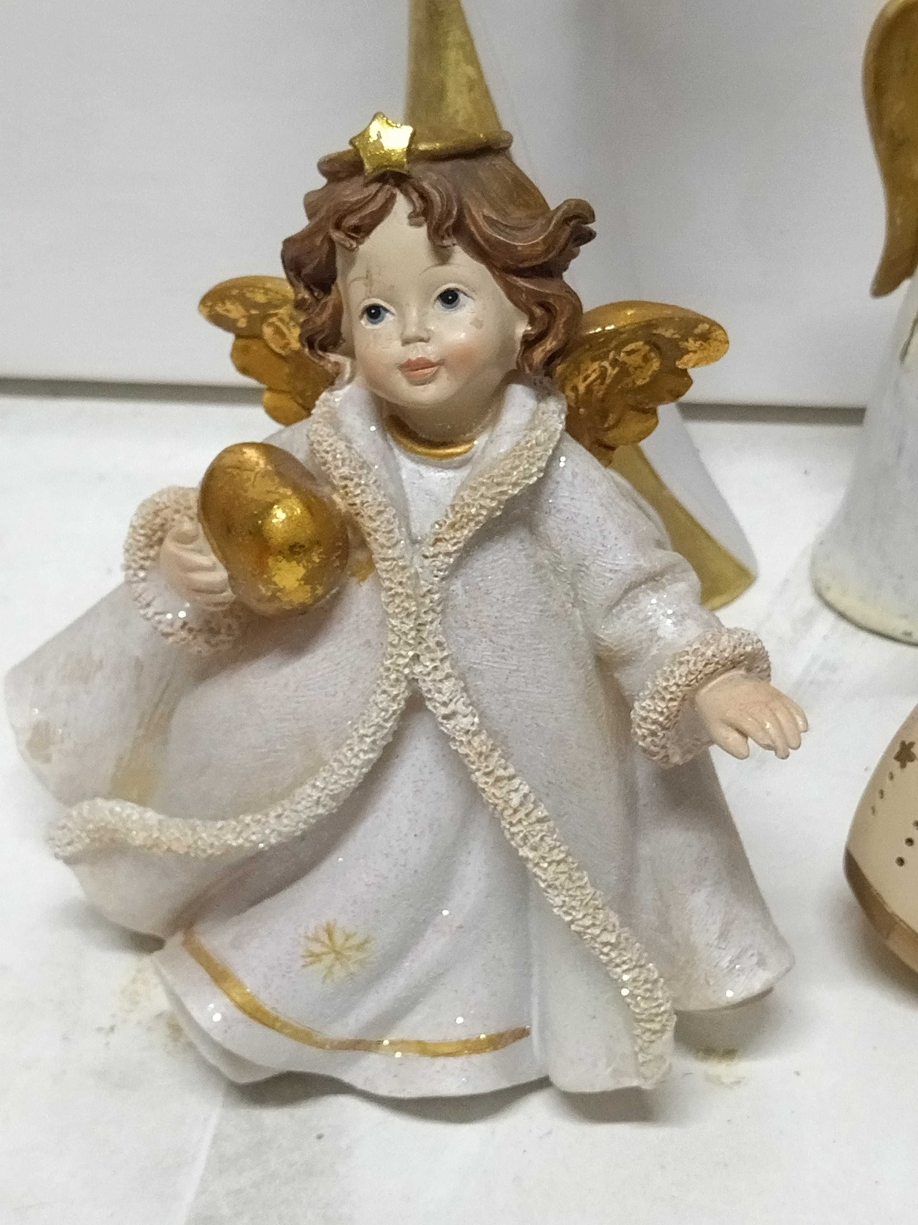 4 Estatuetas de Anjos